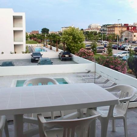 West Beach 2 Jesolo Εξωτερικό φωτογραφία